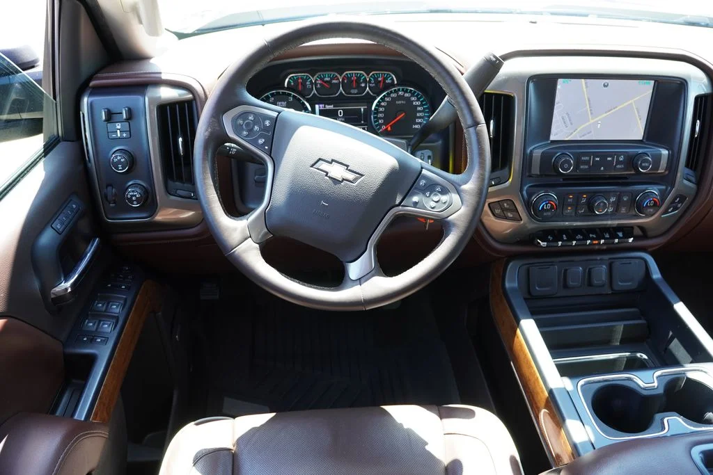 Used 2015 Black Chevrolet High Country image 22