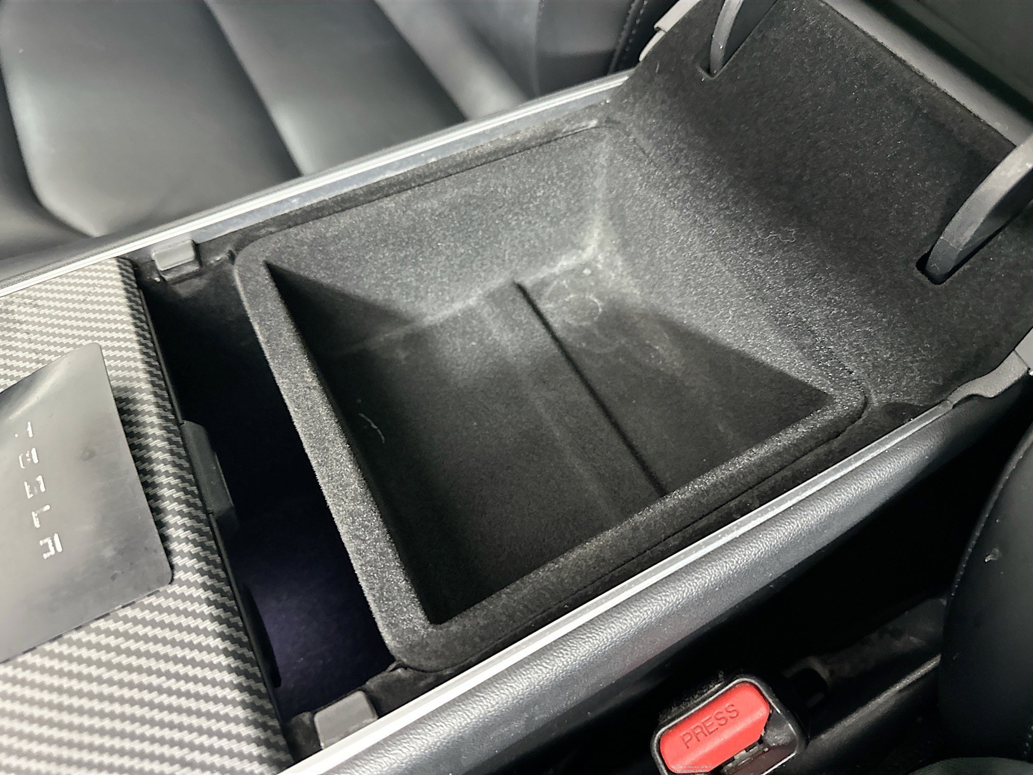 Used 2021  Tesla Performance image 27