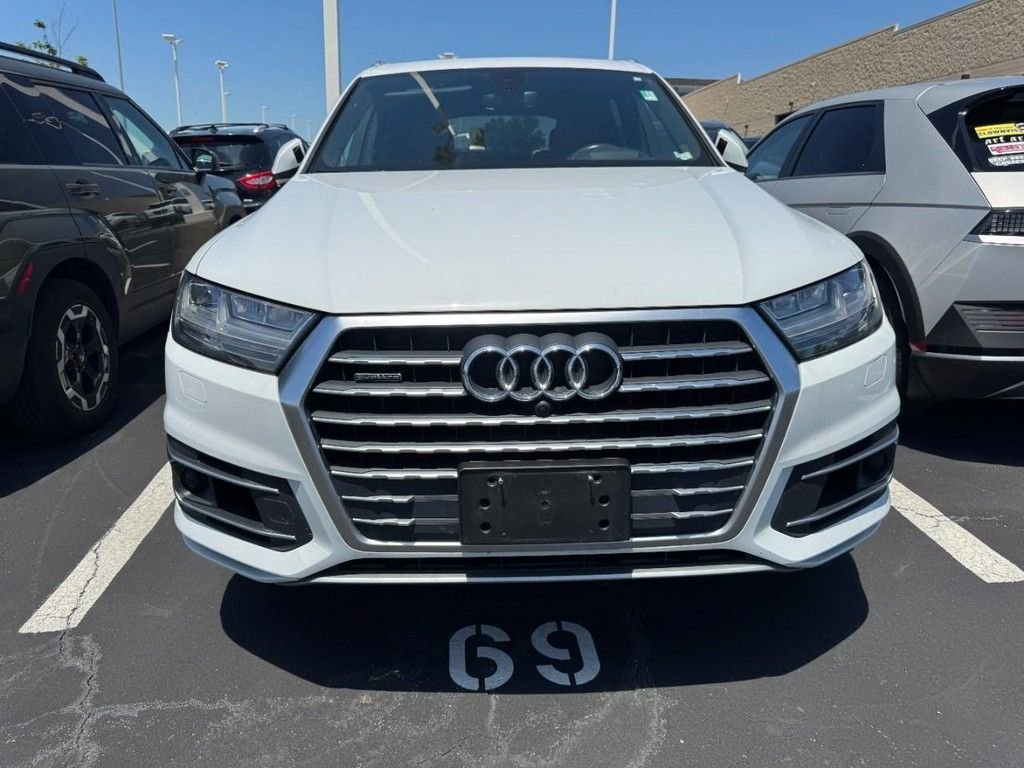 Used 2018 Glacier White Metallic Audi 3.0T Prestige image 2