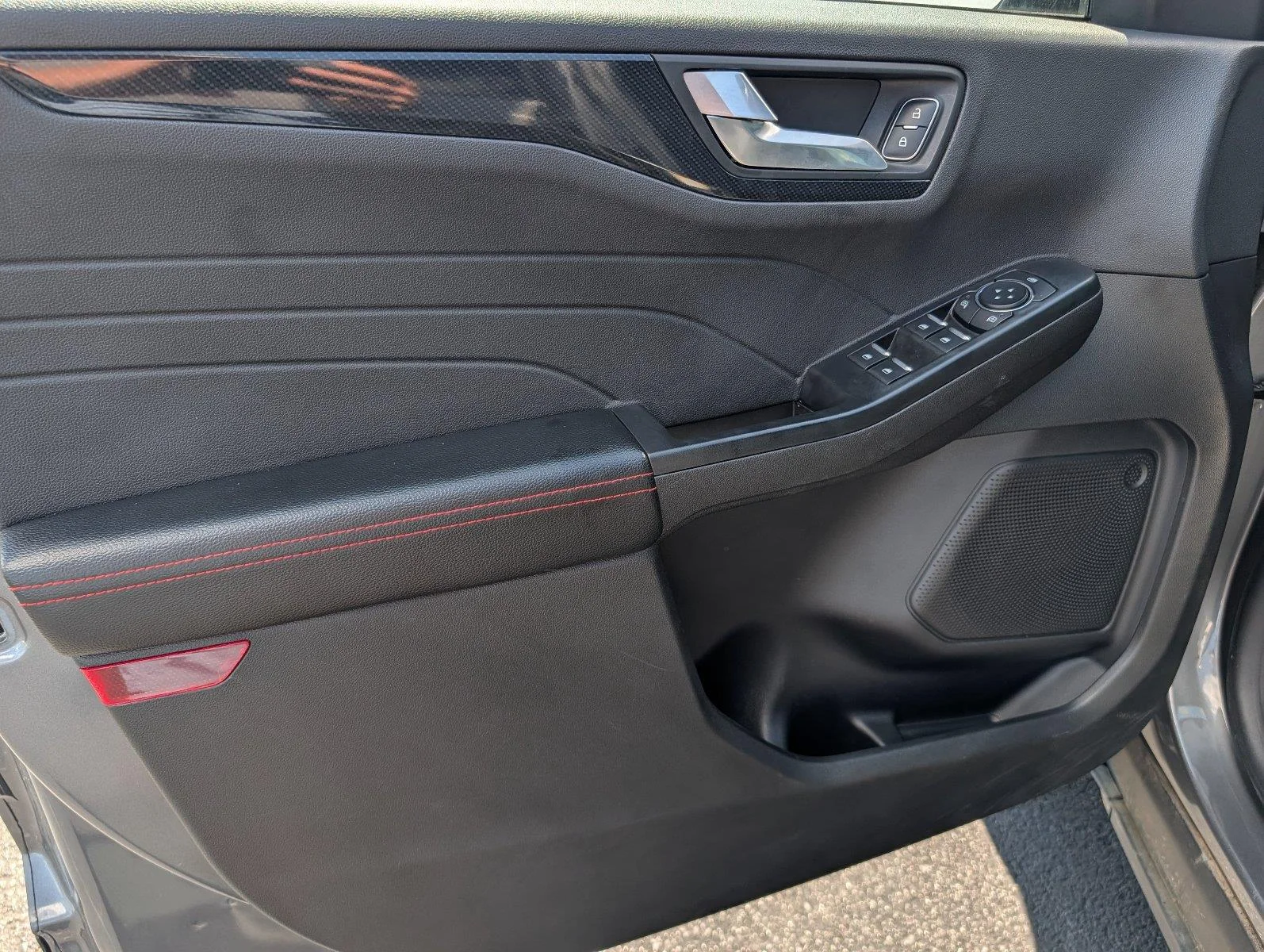 Used 2025 Carbonized Gray Ford ST-Line image 14