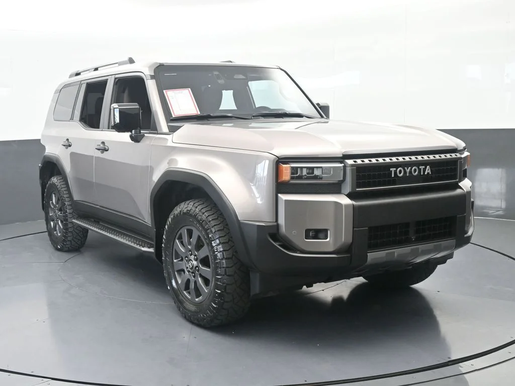 Used 2025 Meteor Toyota Base image 8