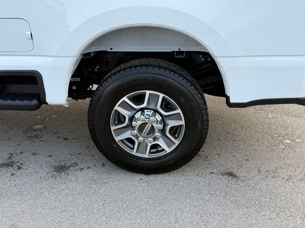 2026 Ford F-350 Super Duty Lariat - Photo 43