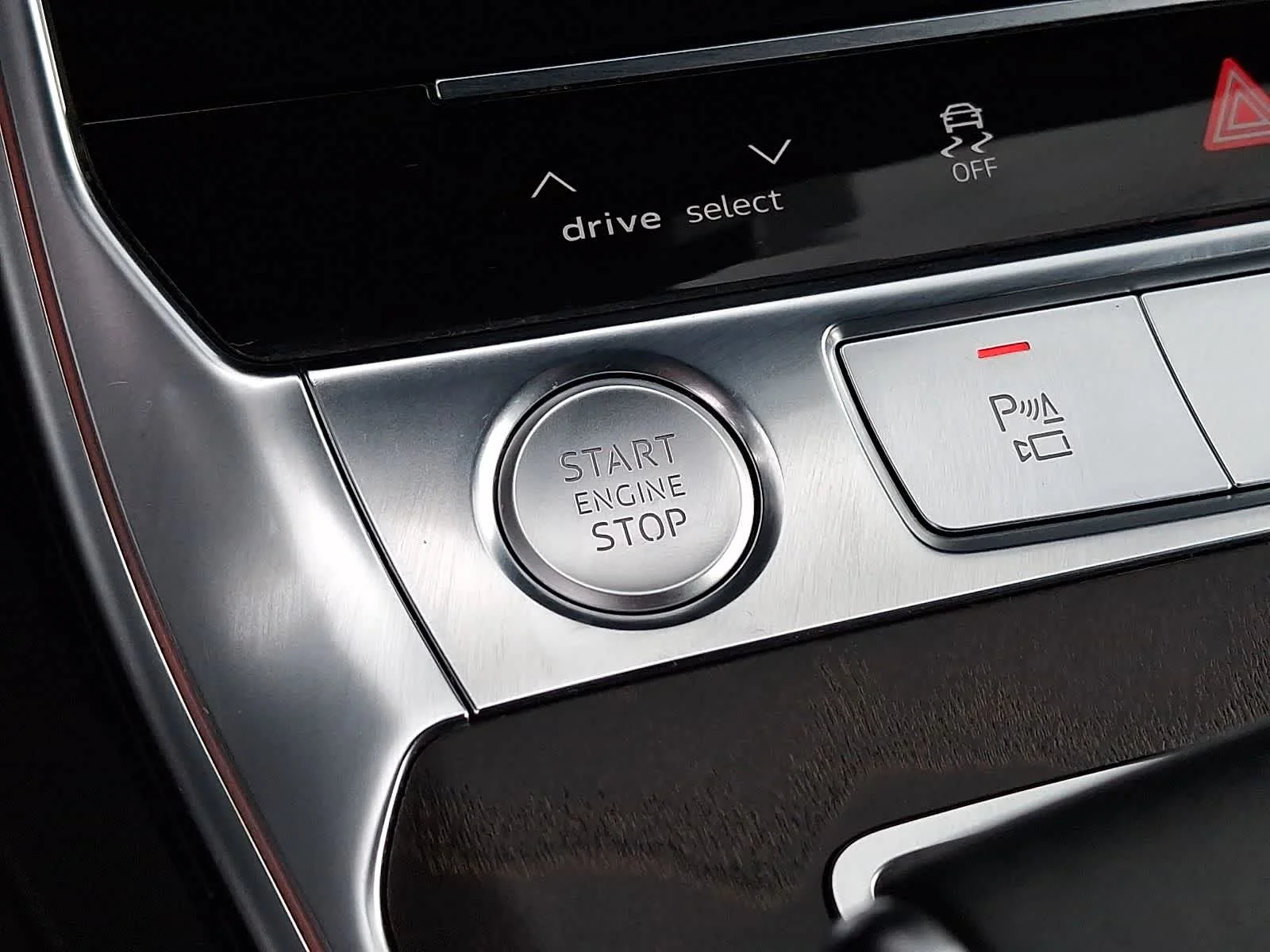 Used 2019 Silver Audi Prestige image 24