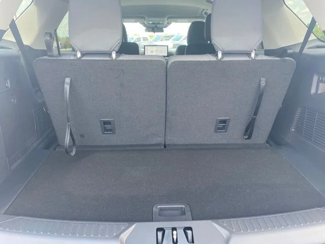 New 2026 Carbonized Gray Metallic Ford Active image 33