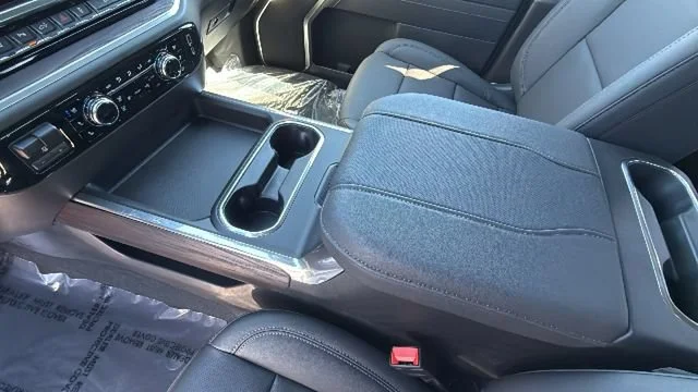 2026 GMC Sierra 2500HD SLT - Photo 13