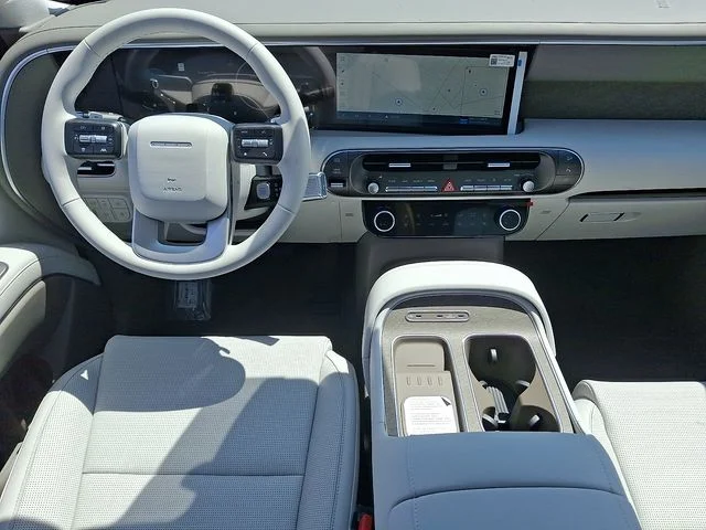 New 2027 Gray Hyundai SEL image 10