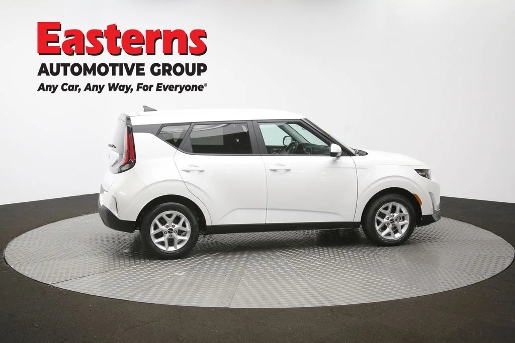Used 2024 White Kia LX image 43