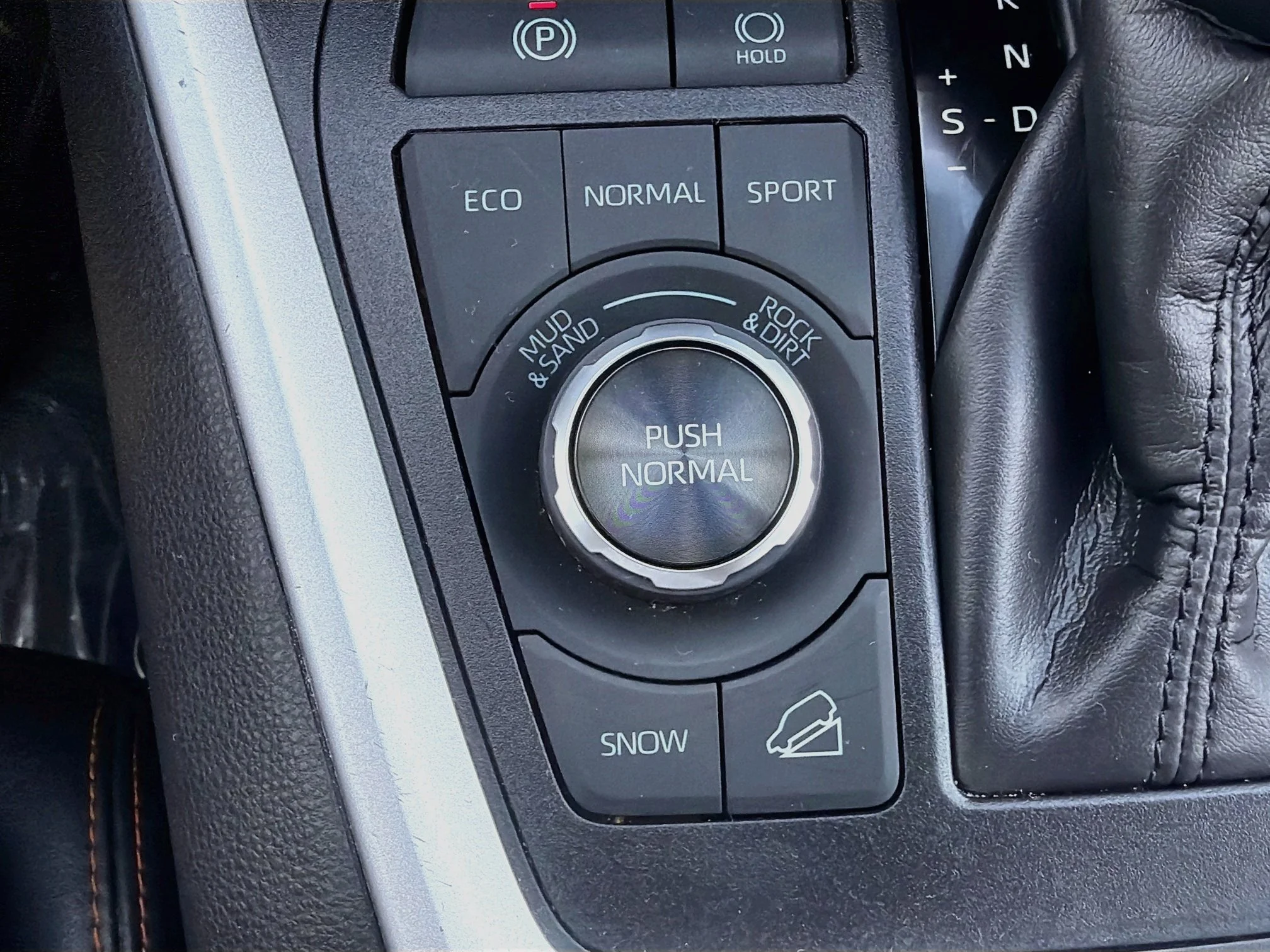 Used 2024 Ice Toyota Adventure image 27