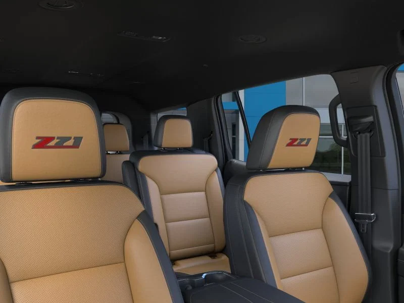 New 2027 Sterling Gray Metallic Chevrolet Z71 image 24