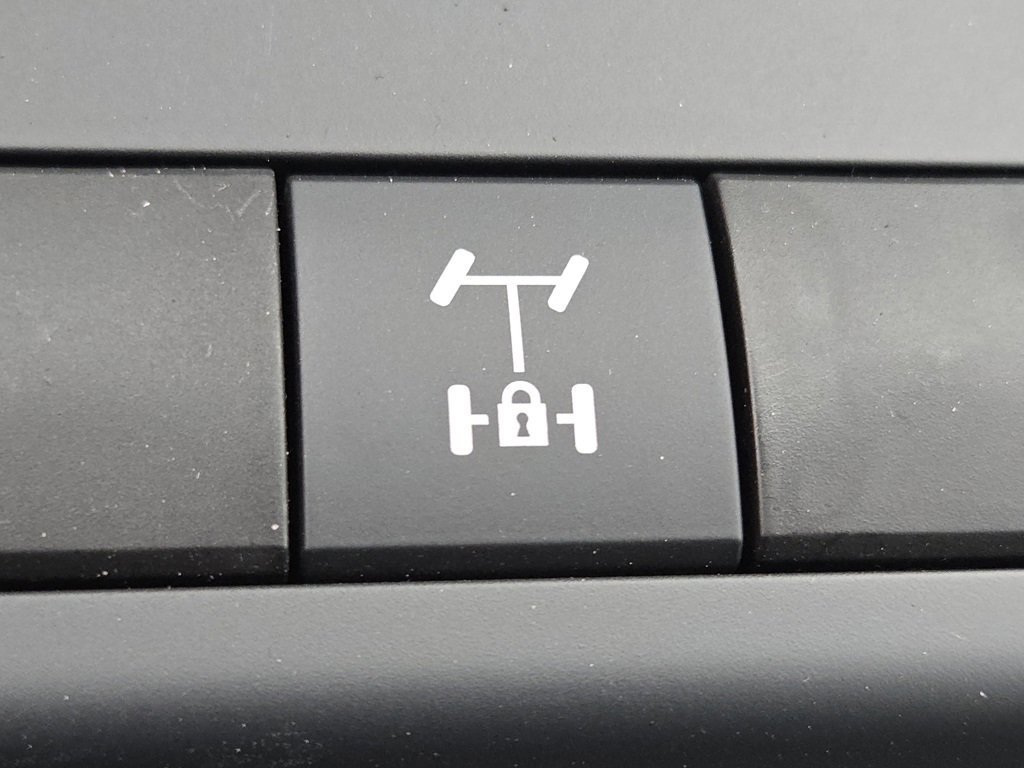 2026 Toyota Tacoma TRD Off Road - Photo 11