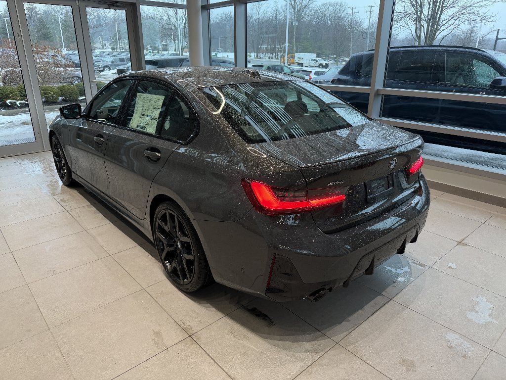 2026 BMW 3 Series 330i