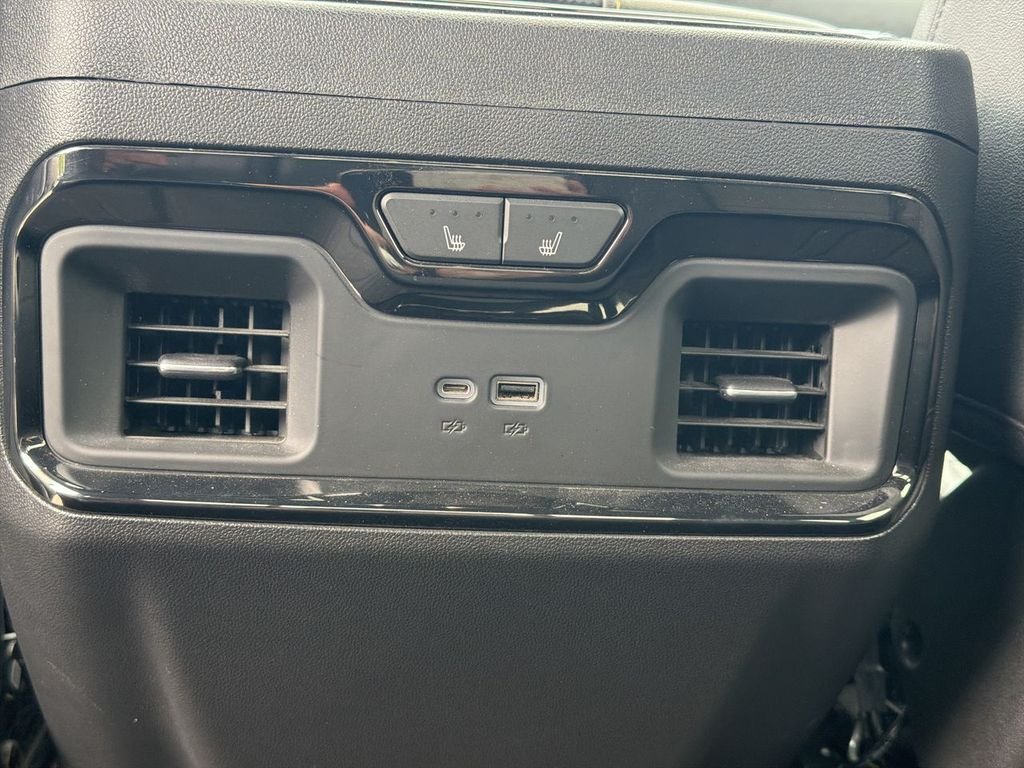 Used 2022 White Chevrolet ZR2 image 22