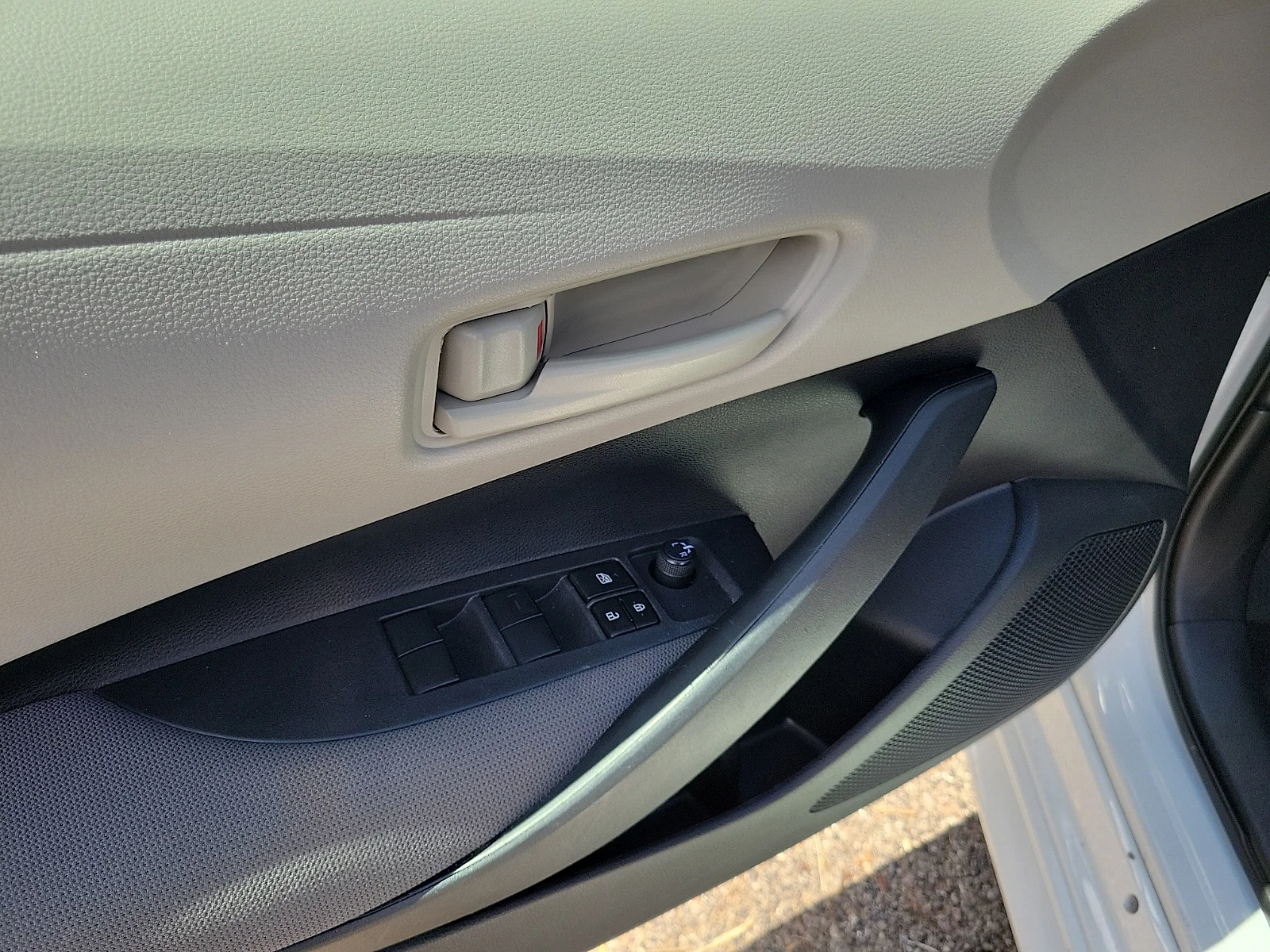 Certified Used 2024 Ice Toyota LE image 18