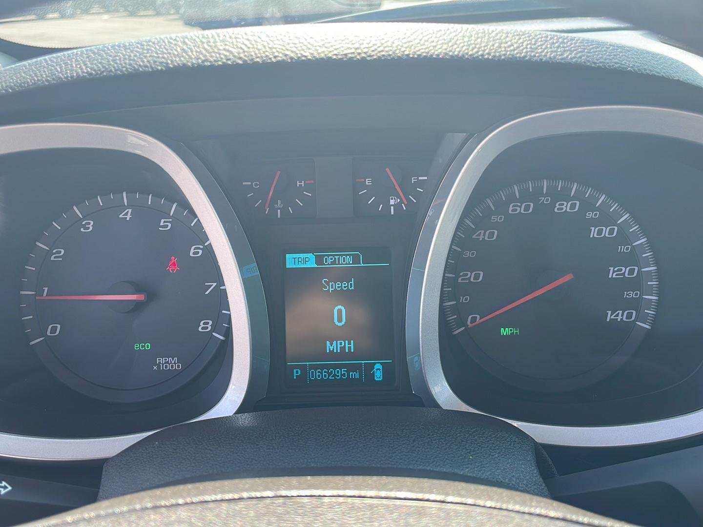 Used 2015 Silver Ice Metallic Chevrolet LT image 18