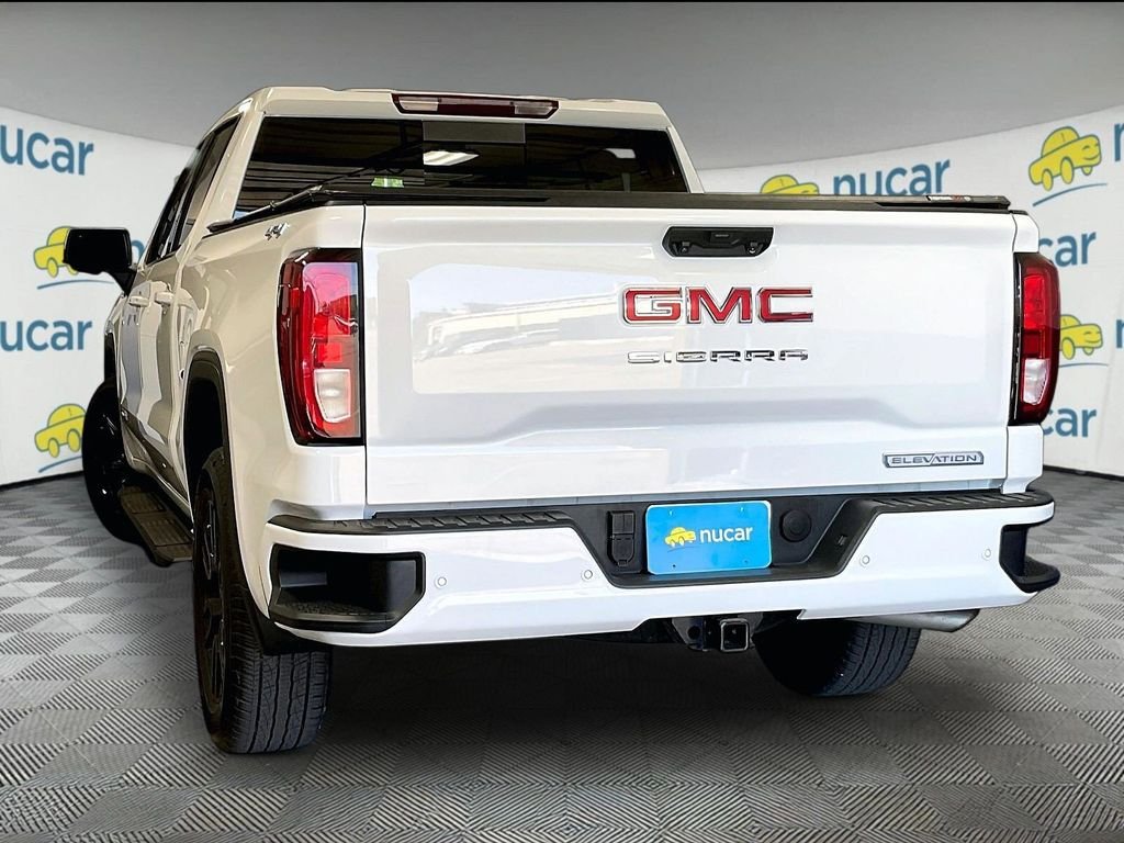 Used 2025 White GMC Elevation image 4