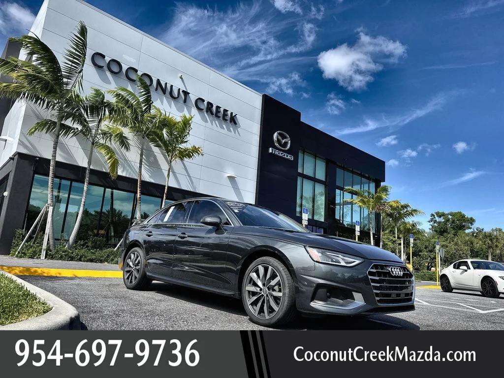 2020 Audi A4 40 S tronic Premium's photo