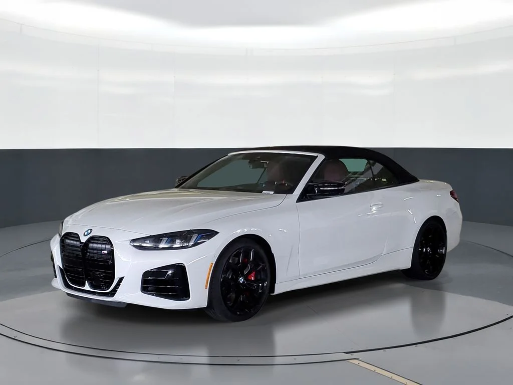 New 2026 Alpine White BMW M440i image 1
