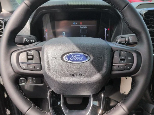 New 2026 Carbonized Gray Metallic Ford XLT image 28
