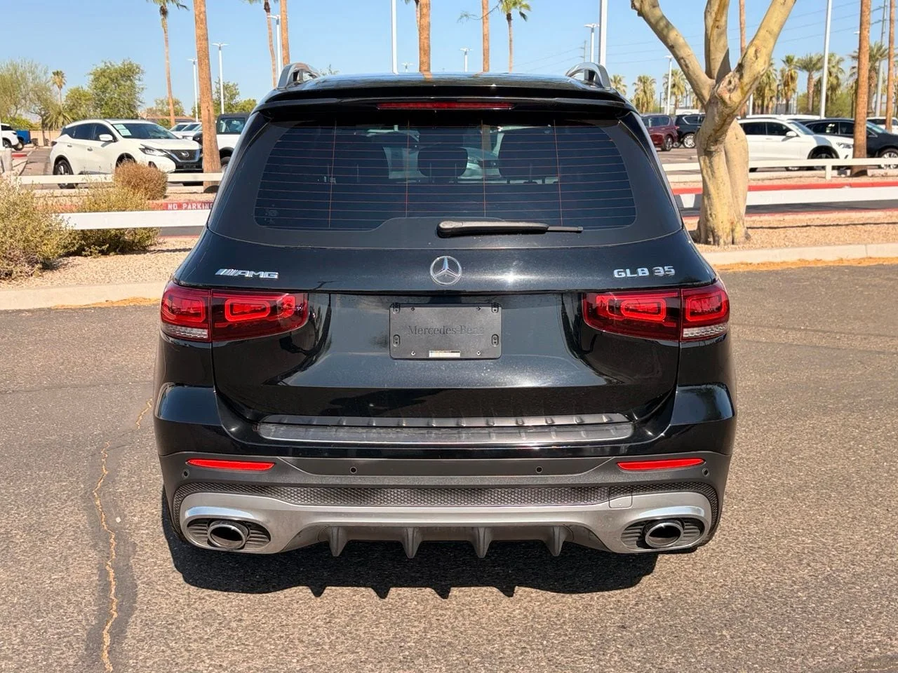 Used 2022 Night Black Mercedes-Benz GLB 35 AMGÂ® image 4