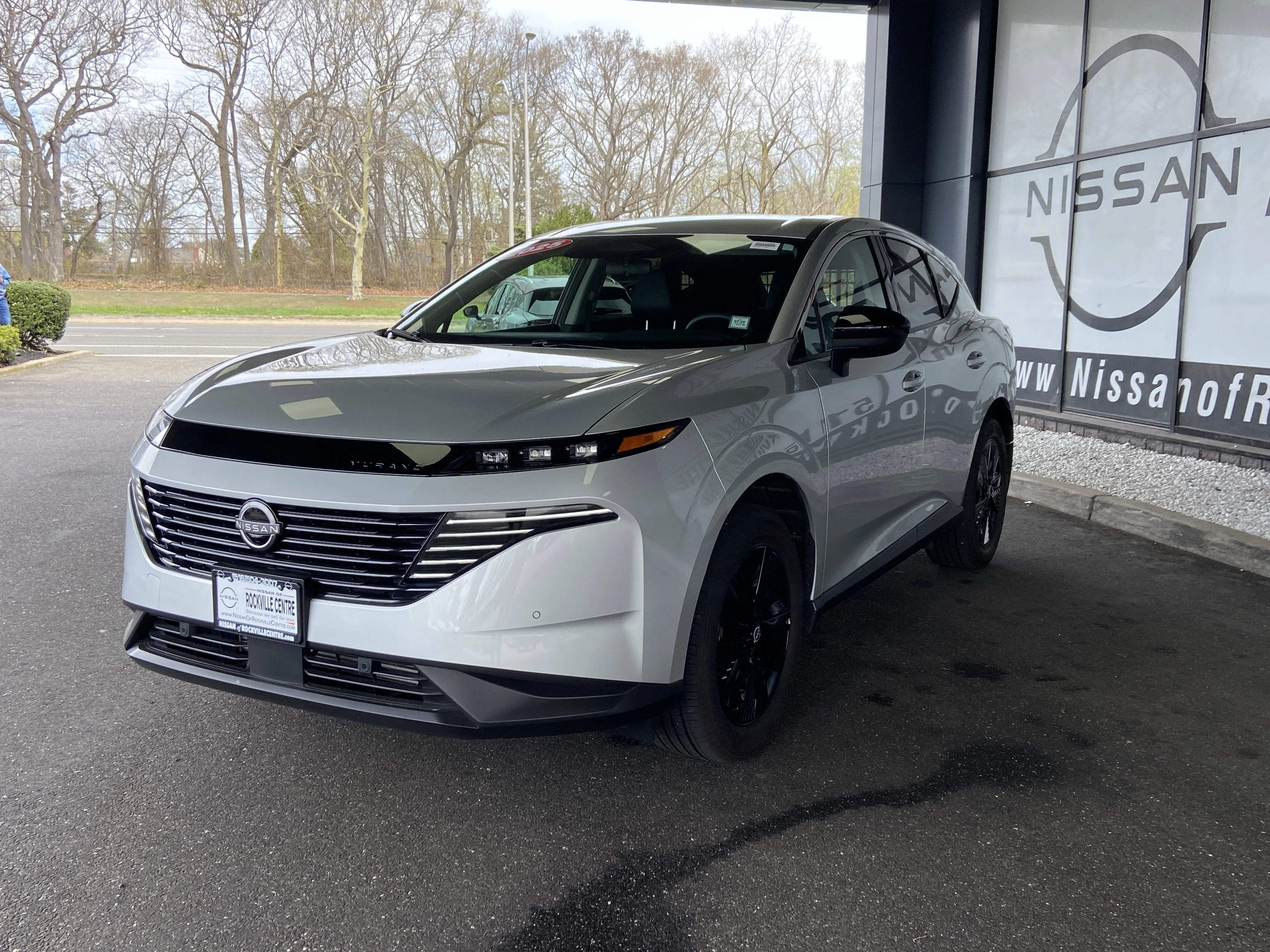 2025 Nissan Murano SV - Photo 8