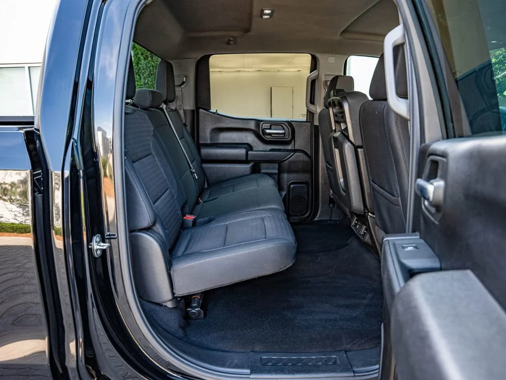 Used 2024 Black Chevrolet Custom image 35