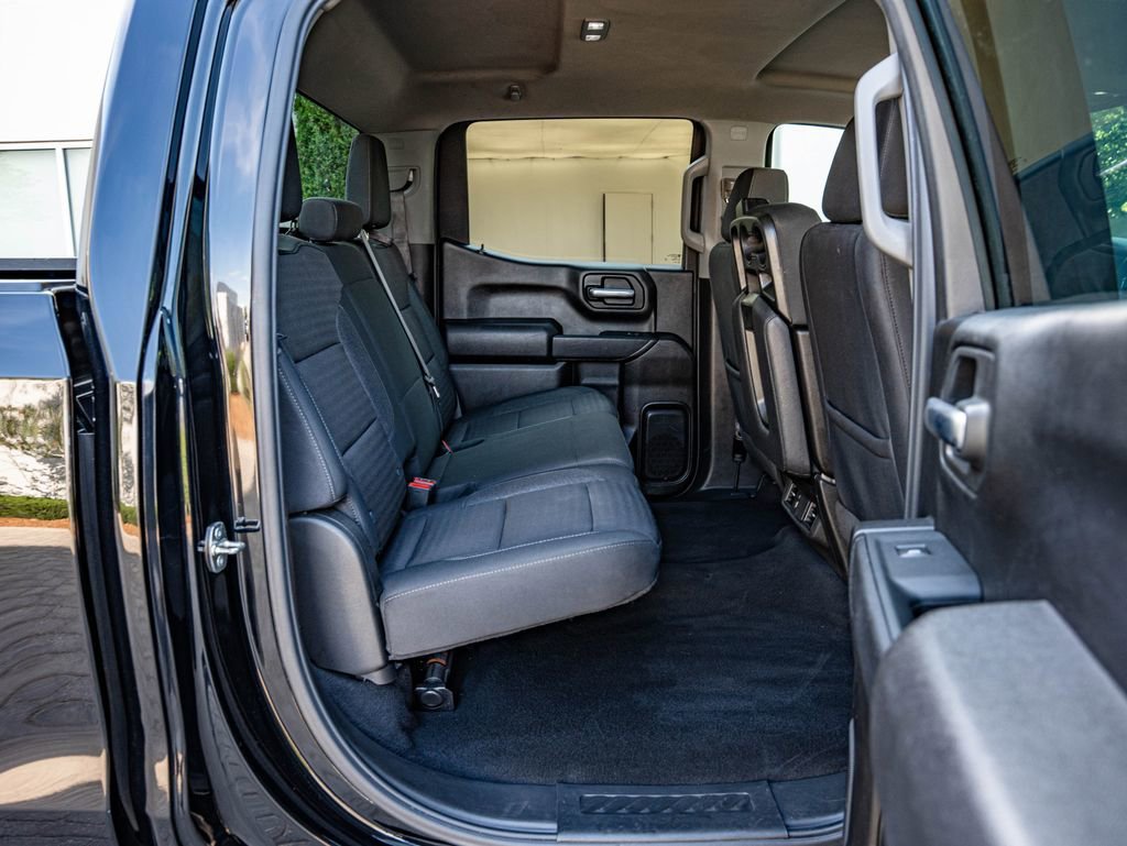 Used 2024 Black Chevrolet Custom image 35