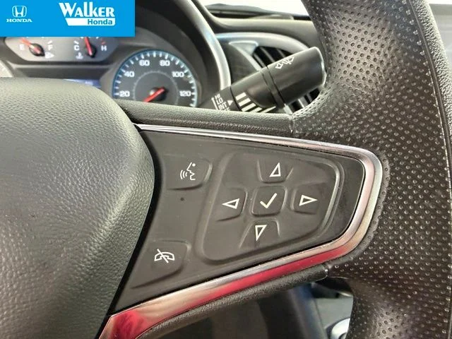 Used 2025  Chevrolet LT image 34