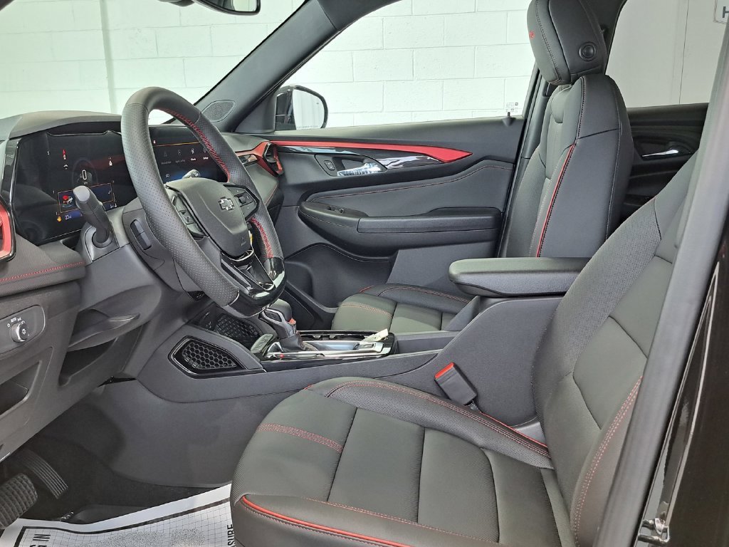2026 Chevrolet Trailblazer RS SUV Slide 11
