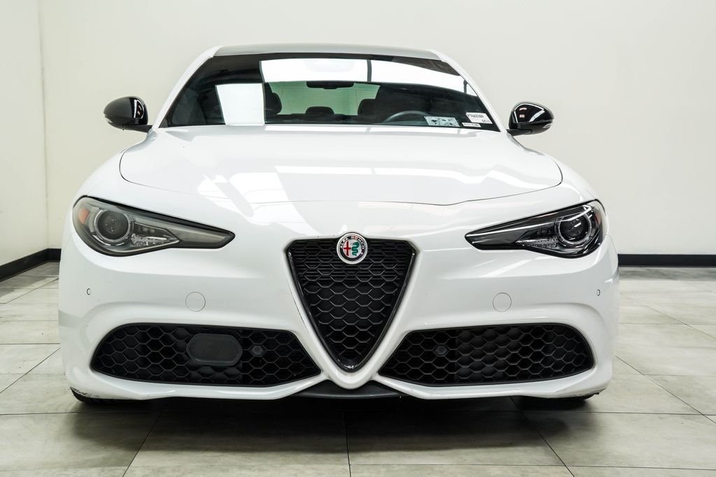 Used 2023 White Alfa Romeo Veloce image 6