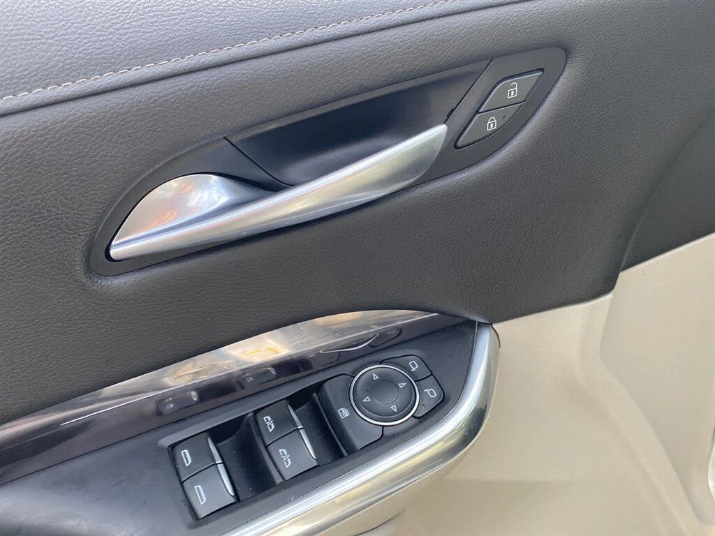 Used 2019 Radiant Silver Metallic Cadillac AWD Luxury image 16