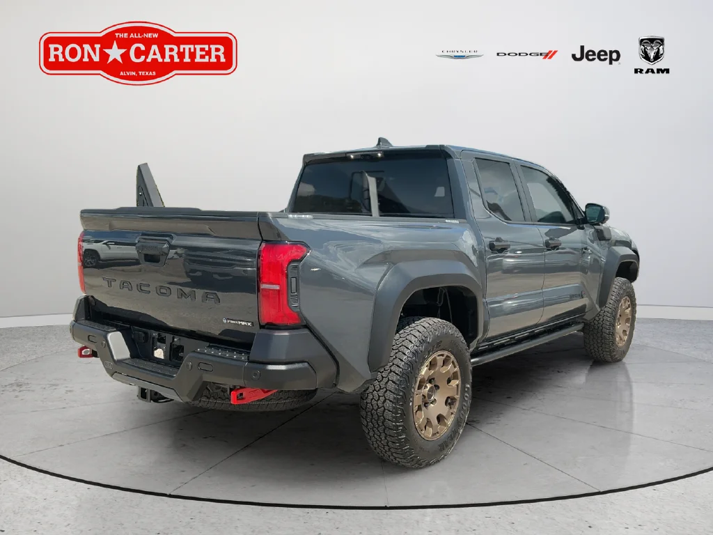 Used 2026  Toyota Trailhunter image 6