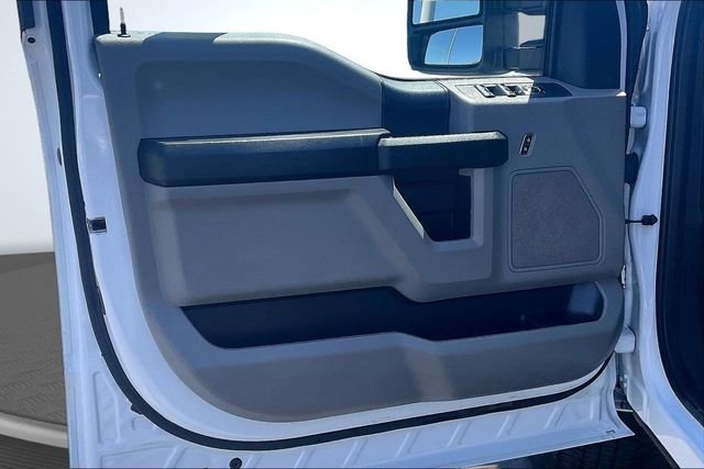 Used 2022 Oxford White Ford XL image 22