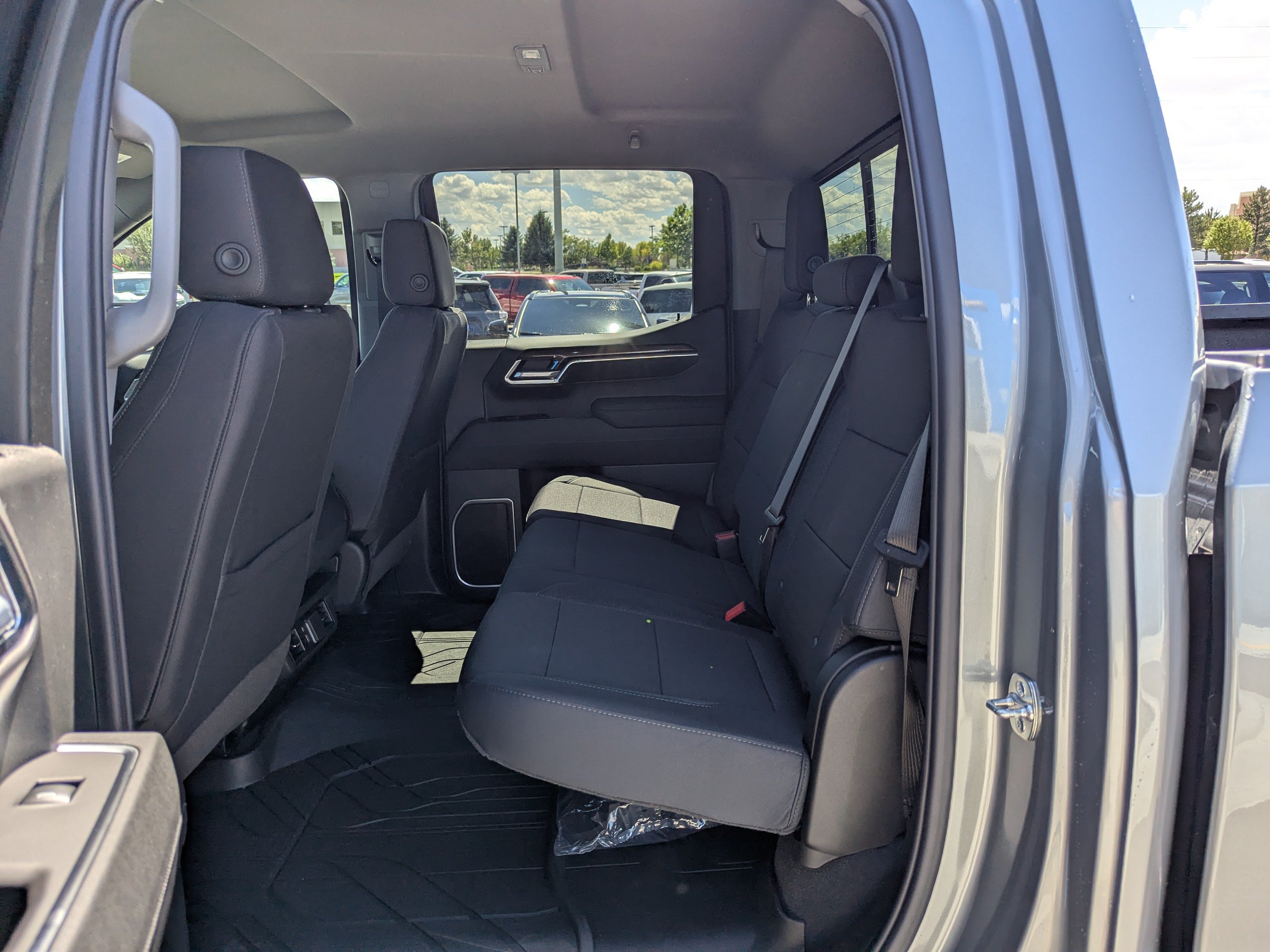 2026 Chevrolet Silverado 1500 LT - Photo 31