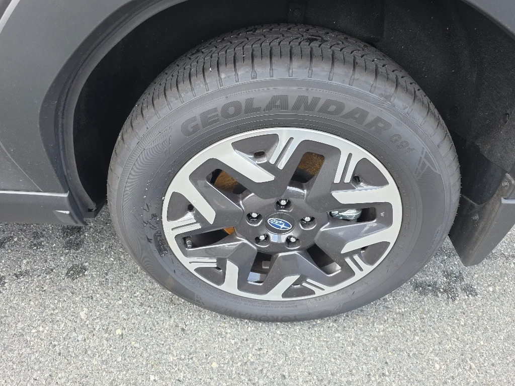 Used 2026 Magnetite Gray Metallic Subaru Premium image 6