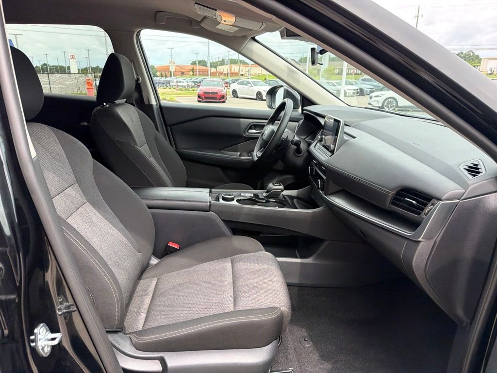 Used 2025 Black Nissan SV image 26
