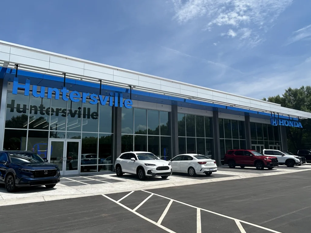 Used 2025 Platinum White Pearl Honda EX-L image 5