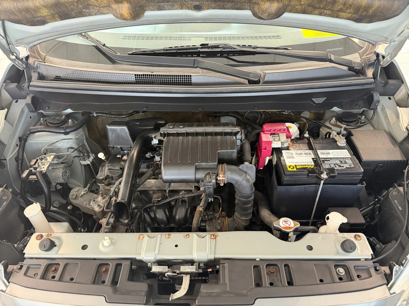 Used 2018 Gray Mitsubishi ES image 6