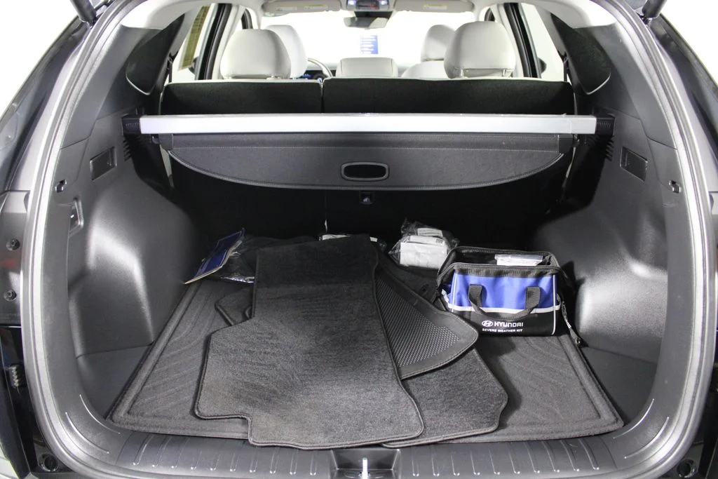 Used 2026 Black Hyundai SEL image 17