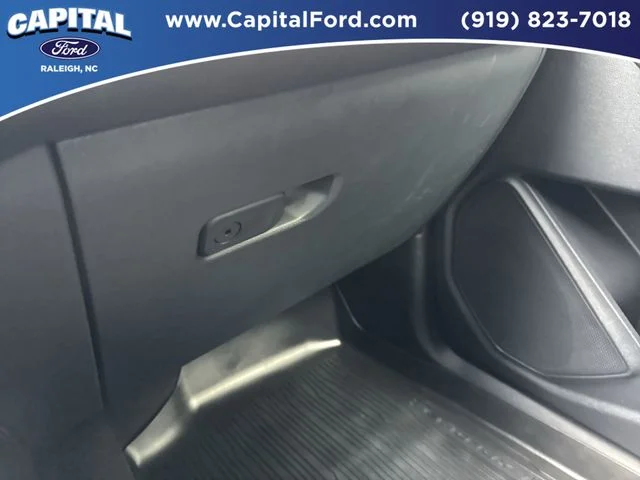 Used 2025 Red Ford ST-Line image 28