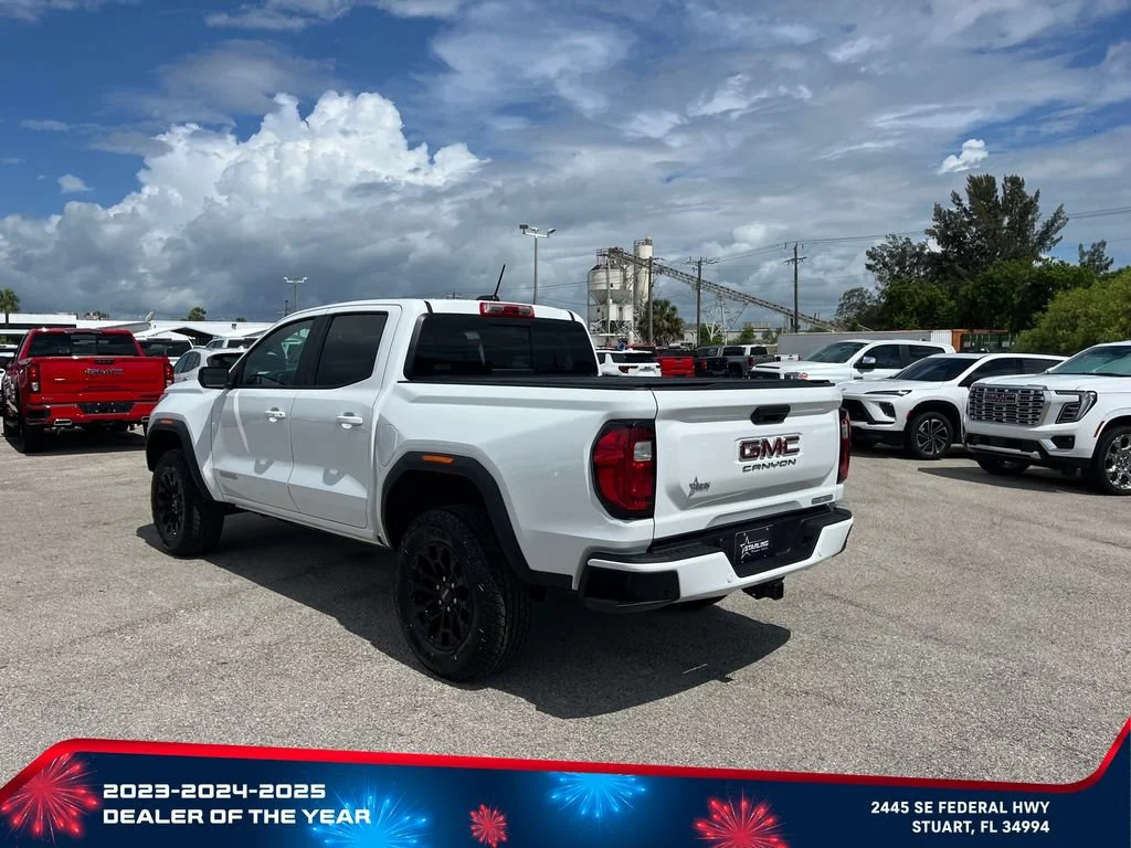 New 2026 Summit White GMC Elevation image 5