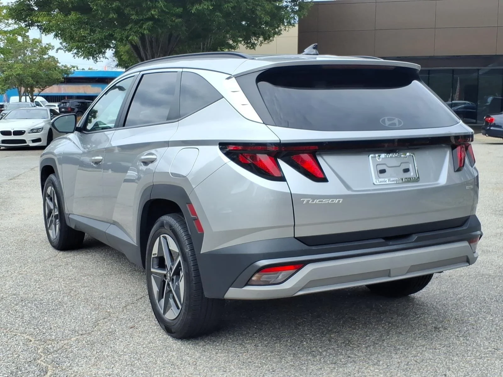 Used 2025 Shimmering Silver Hyundai SEL image 10