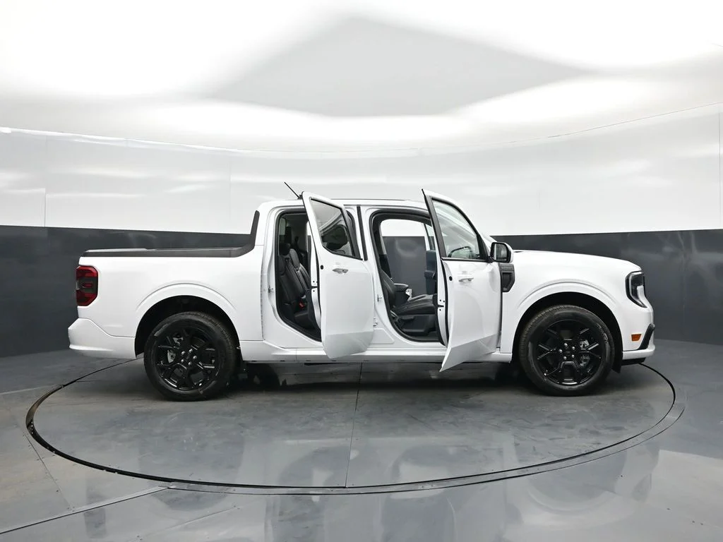 New 2025 Oxford White Ford Lobo Standard image 4