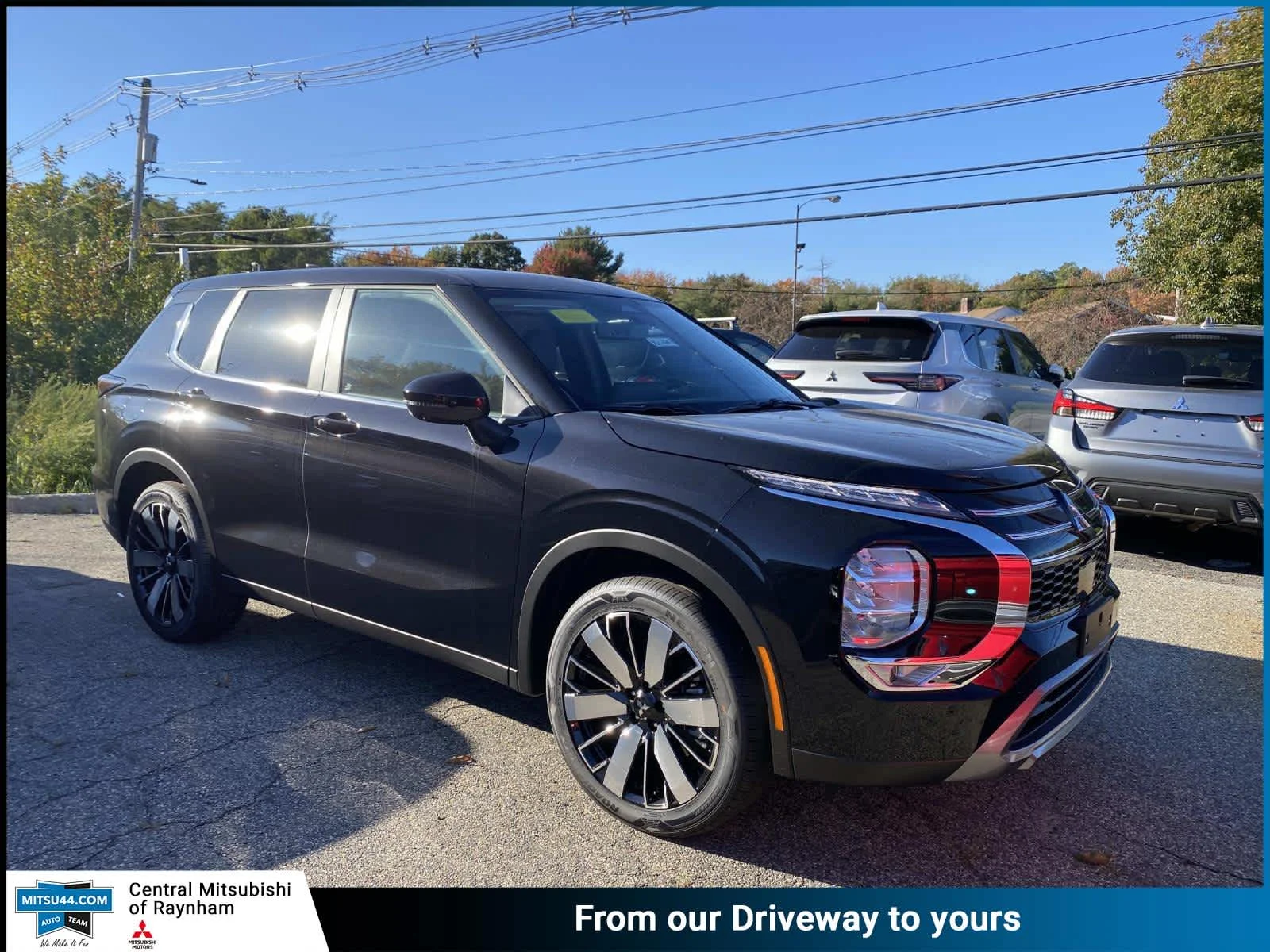 2026 Mitsubishi Outlander SE
