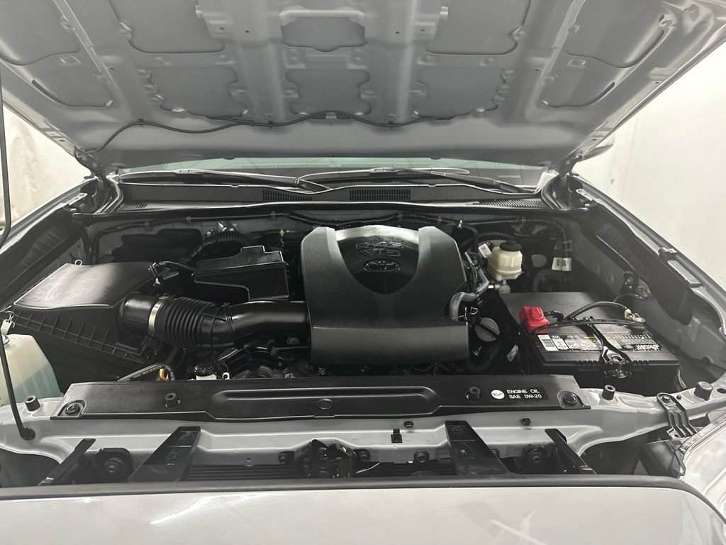 Used 2019 Gray Toyota Limited image 13