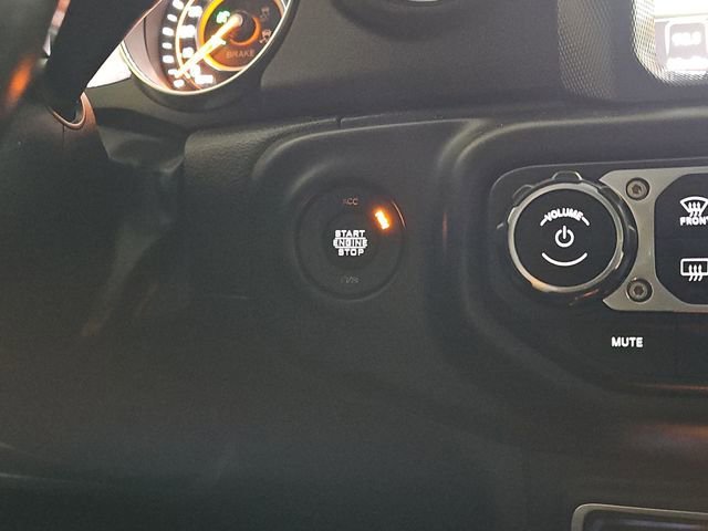 2022 Jeep Wrangler Unlimited Sahara - Photo 18