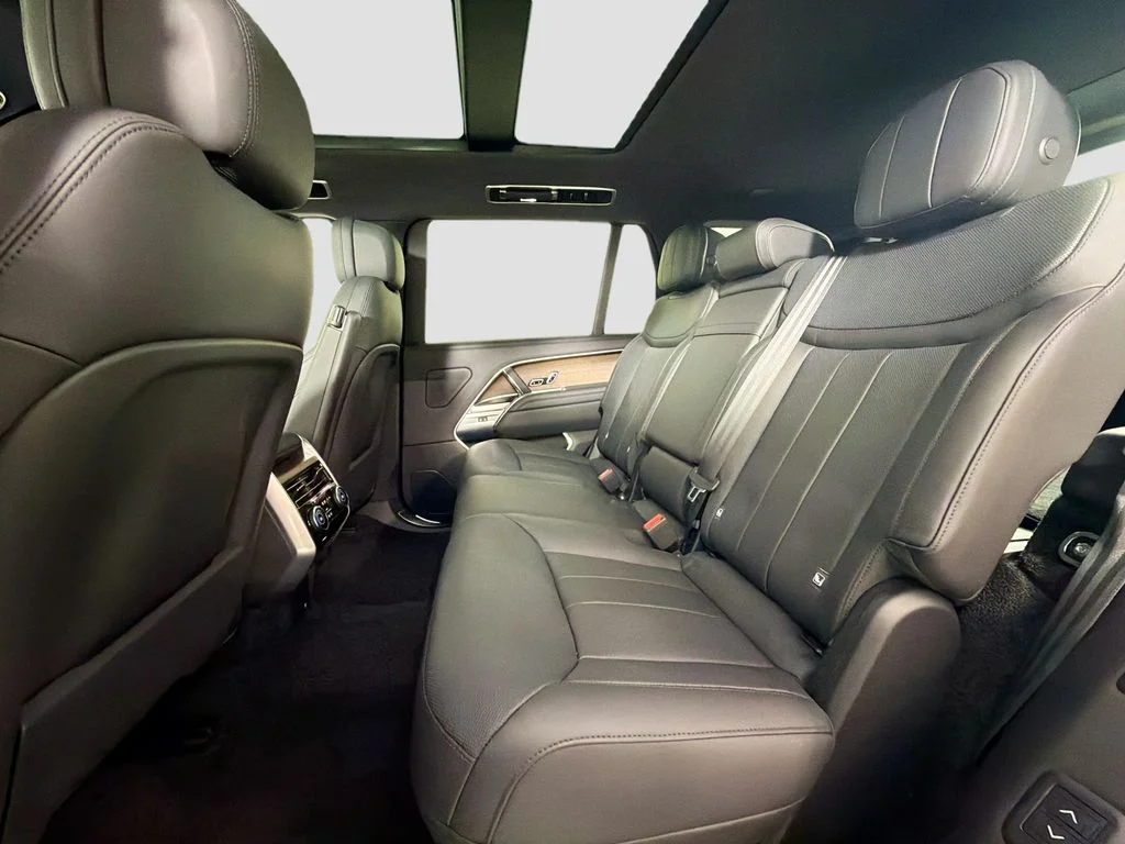 Certified Used 2025 White Land Rover SE image 26
