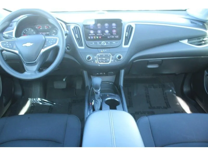 2025 Chevrolet Malibu 1LT - Photo 13
