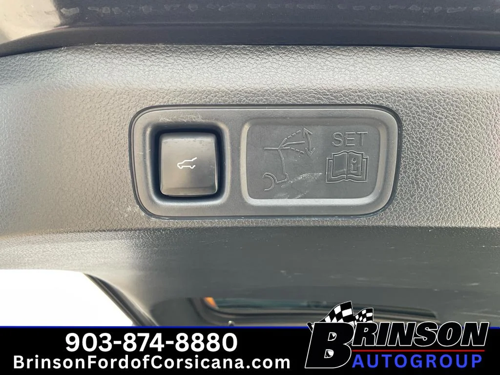 Used 2024 STARLIGHT GRAY METALLIC PC Lincoln Reserve image 13