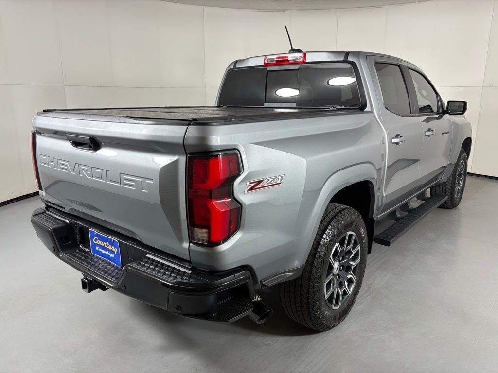 Used 2023 Gray Chevrolet Z71 image 8