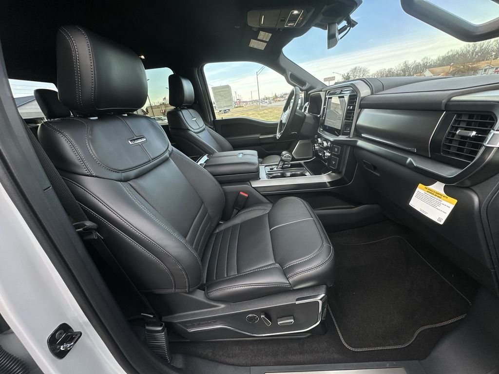 New 2026 White Ford Platinum image 24